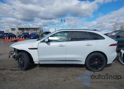 2021 Jaguar F-Pace R-Dynamic S P400 Awd Automatic z USA, uszkodzony, nr VIN SADCT2FU5MA667712